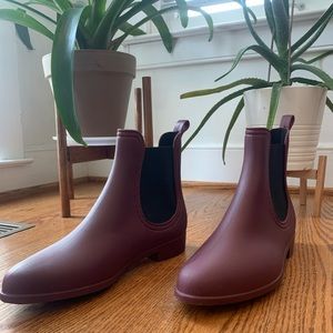 Report Chelsea Rain Booties - Size 11